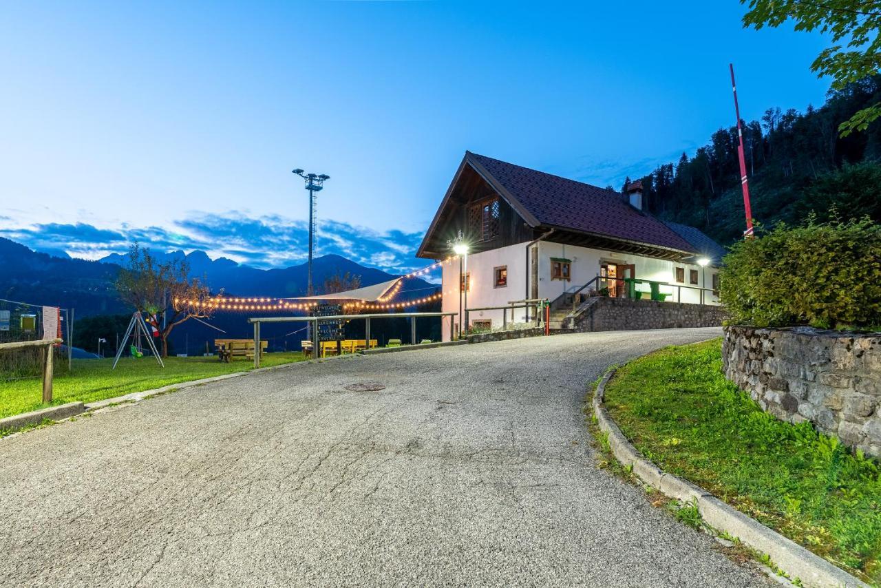 Camping & Caravan Zoncolan Ovaro Eksteriør bilde